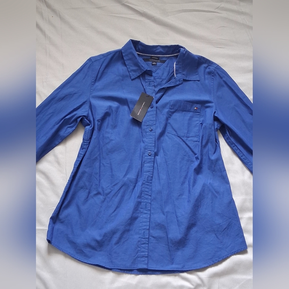 Tommy Hilfiger Classic Fit Button-Up Shirt Blue L NWT